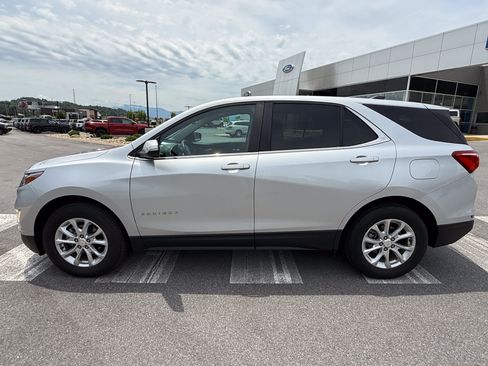 Used 2021 Chevrolet Equinox LT AWD/4WD image 8