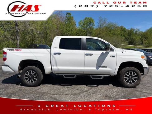 Used 2017 Toyota Tundra Limited w/ Limited Premium Package AWD/4WD image 7