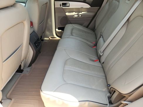 Used 2013 Lincoln MKX AWD image 33
