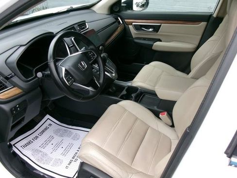 Used 2017 Honda CR-V Touring image 10