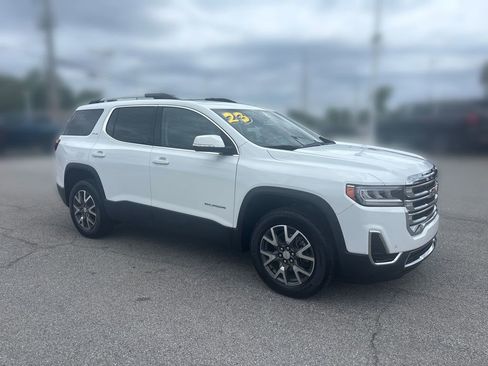 Used 2023 GMC Acadia SLE w/ Driver Convenience Package FWD image 11