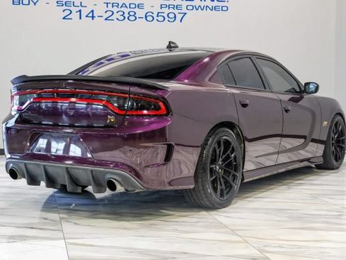 Used 2020 Dodge Charger Scat Pack w/ Dynamics Package RWD image 12