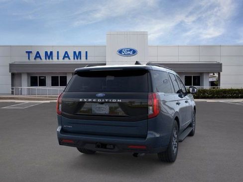 New 2026 Ford Expedition Active AWD/4WD image 8