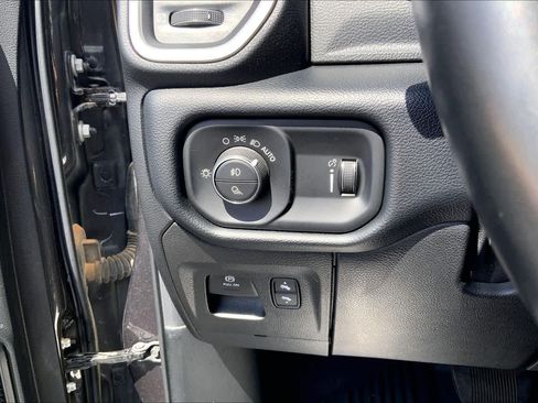 Used 2021 RAM 1500 Lone Star RWD image 36