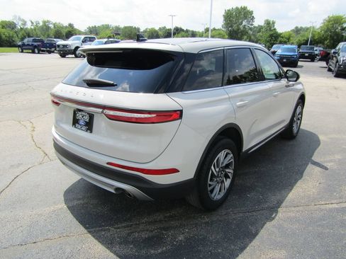 Used 2023 Lincoln Corsair AWD w/ Equipment Group 101A image 7