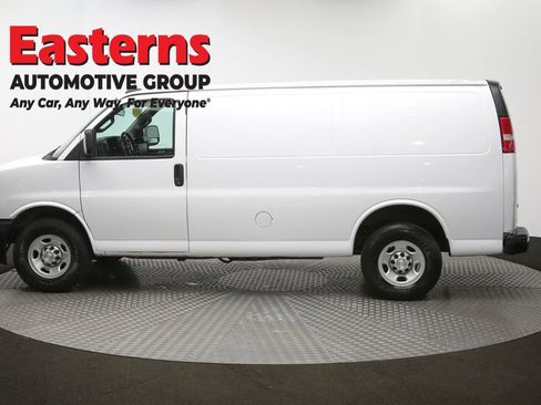Used 2019 Chevrolet Express 2500 w/ Driver Convenience Package image 60