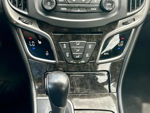 Used 2016 Buick LaCrosse Leather AWD/4WD image 13