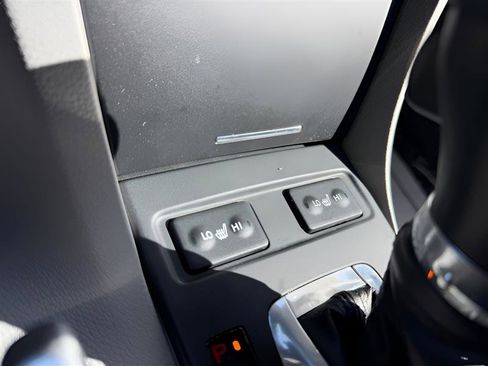 Used 2022 Acura ILX w/ Premium Package image 43