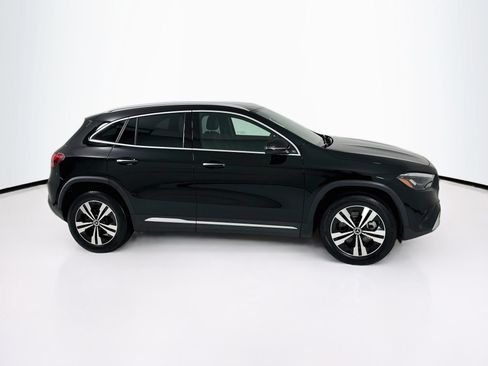 Certified 2025 Mercedes-Benz GLA 250 image 9