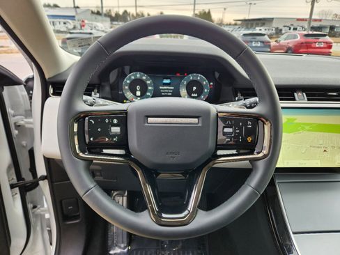 Certified 2024 Land Rover Range Rover Evoque S image 18