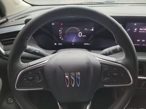 Used 2024 Buick Encore GX Preferred w/ Advanced Technology Package FWD image 29