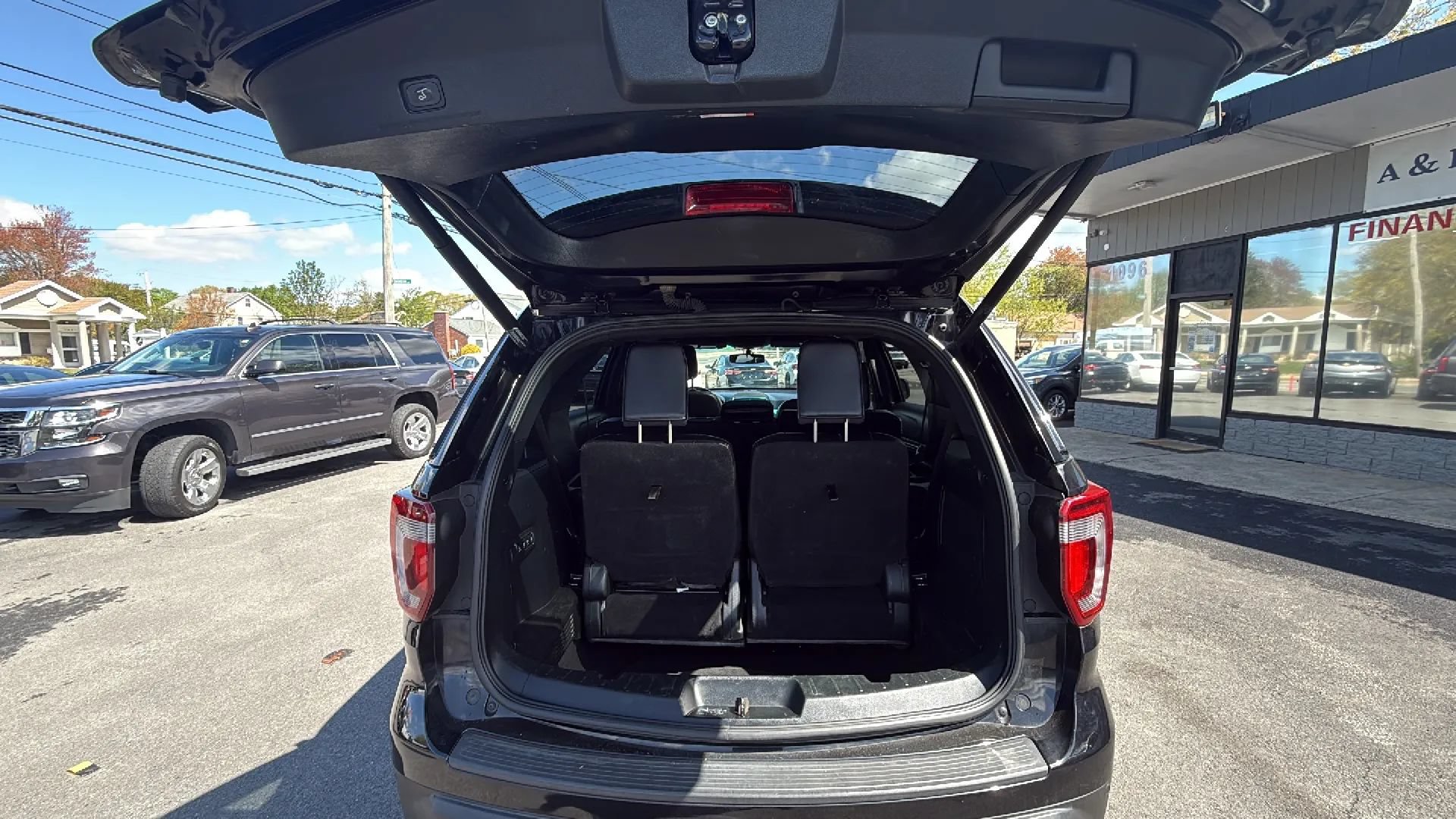 Used 2019 Ford Explorer Sport AWD/4WD image 7