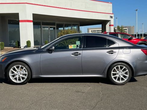 Used 2012 Lexus IS 250 w/ Premium Pkg Value Edition RWD image 9