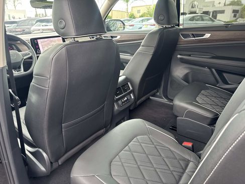 New 2026 Volkswagen Atlas SEL Premium R-Line AWD/4WD image 12