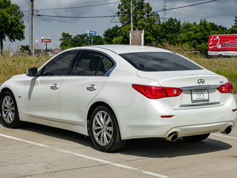 Used 2016 INFINITI Q50 3.0t Premium w/ Cargo Package RWD image 14