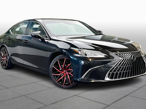 Used 2023 Lexus ES 350 w/ Premium Package image 4