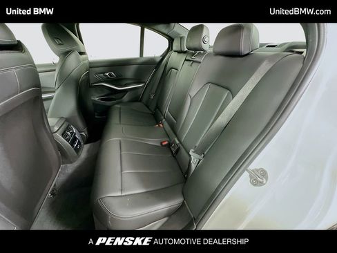 Used 2025 BMW 330i Sedan w/ Convenience Package RWD image 25