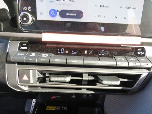 Certified 2026 Toyota Camry SE image 26