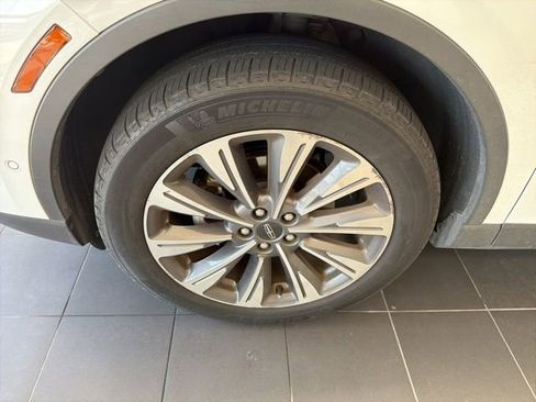 Used 2021 Lincoln Corsair Reserve FWD image 7