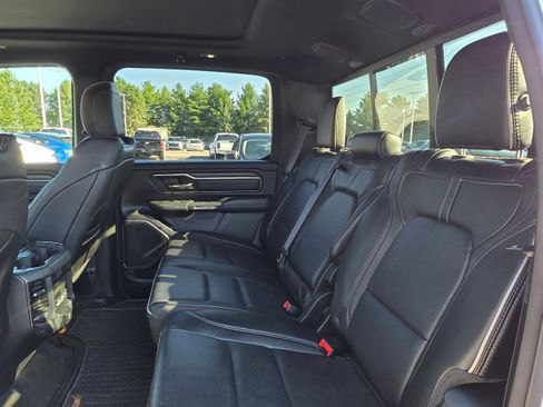 Used 2021 RAM 1500 Limited AWD/4WD image 11