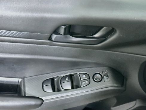 Used 2023 Nissan Altima 2.5 S FWD image 15