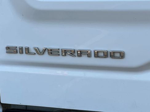 Used 2022 Chevrolet Silverado 1500 LTZ image 27