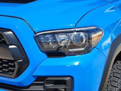 Used 2019 Toyota Tacoma TRD Pro AWD/4WD image 9