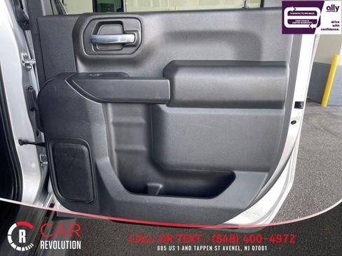 Used 2023 Chevrolet Silverado 2500 LT AWD/4WD image 37