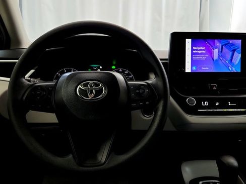 Used 2024 Toyota Corolla LE w/ LE Convenience Package AWD/4WD image 27