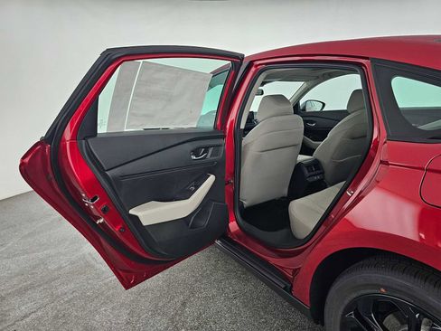 New 2025 Honda Accord SE image 15