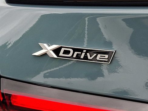Used 2026 BMW 530i xDrive w/ M Sport Package AWD/4WD image 29