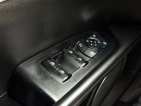 Used 2023 Lincoln Nautilus AWD w/ Premium Package image 29