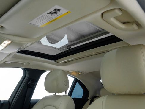 Used 2020 Mercedes-Benz C 300 Sedan image 20