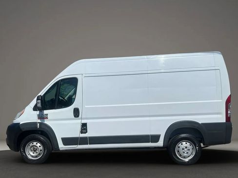 Used 2018 RAM ProMaster 2500 FWD image 8