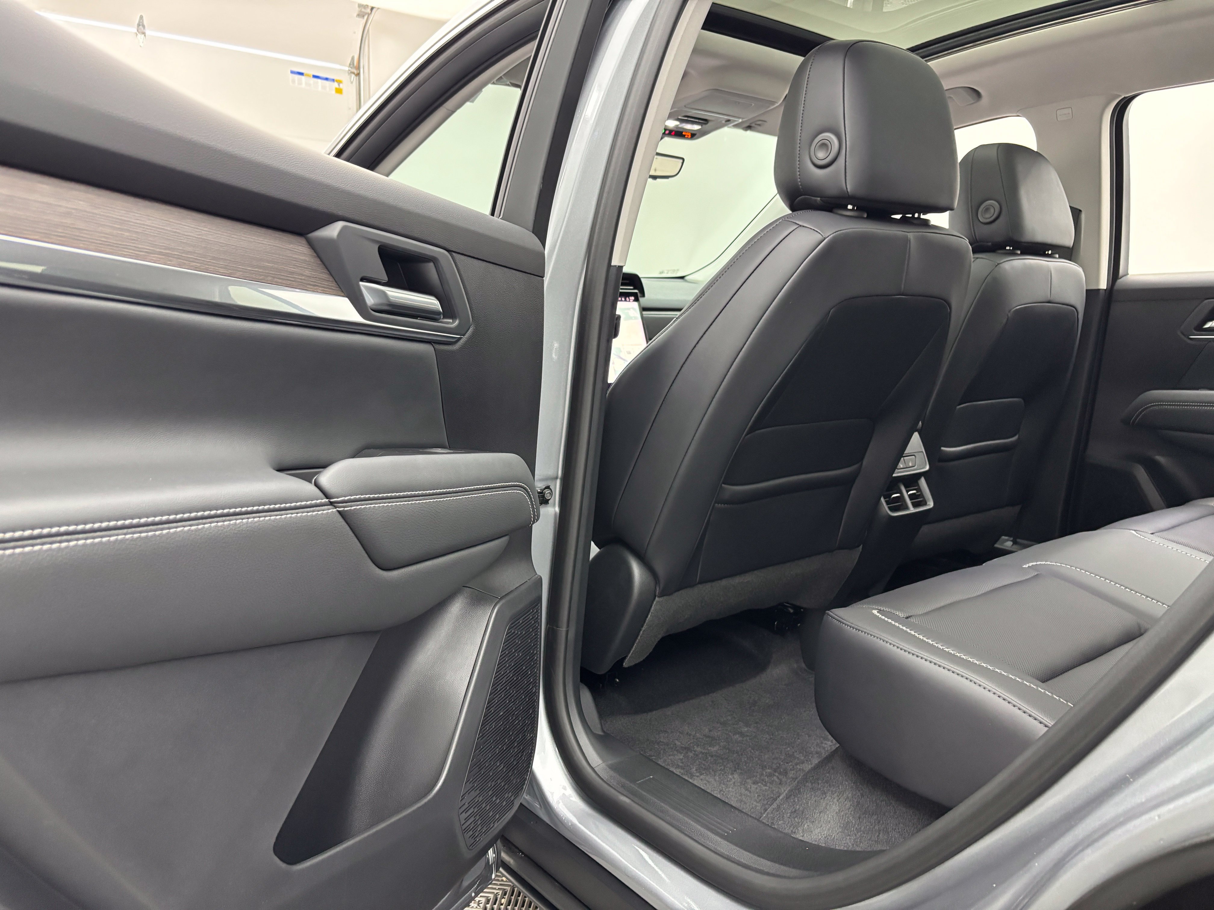 New 2027 GMC Terrain Denali AWD/4WD image 40