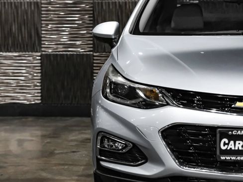 Used 2017 Chevrolet Cruze Premier w/ RS Package FWD image 43