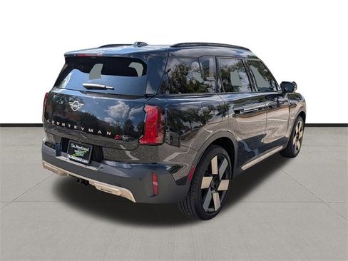 Used 2025 MINI Cooper Countryman S w/ Comfort Package Max image 6