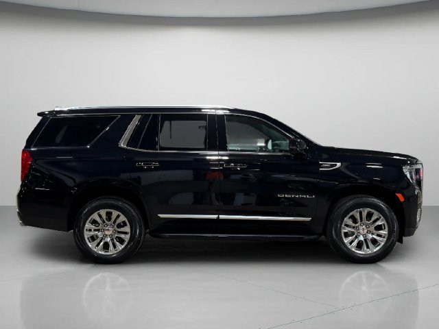Used 2024 GMC Yukon Denali AWD/4WD image 2