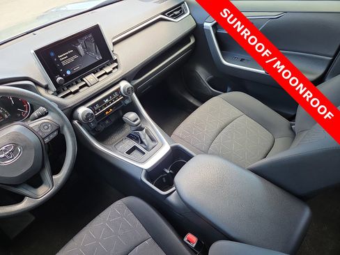Used 2025 Toyota RAV4 XLE w/ Convenience Package FWD image 12