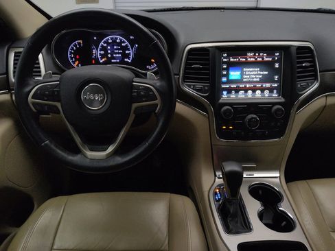 Used 2017 Jeep Grand Cherokee Limited RWD image 22