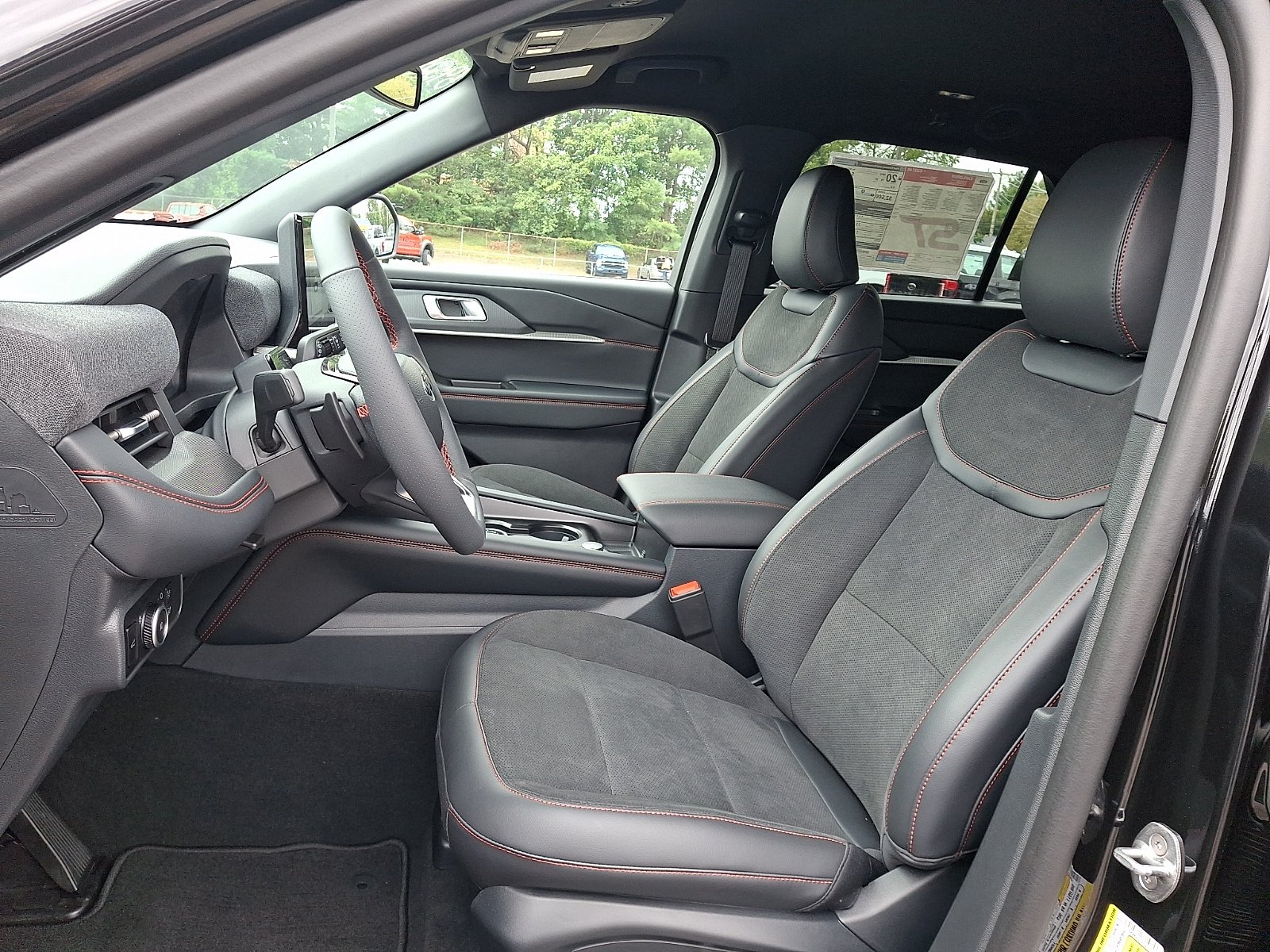 New 2026 Ford Explorer ST AWD/4WD image 6