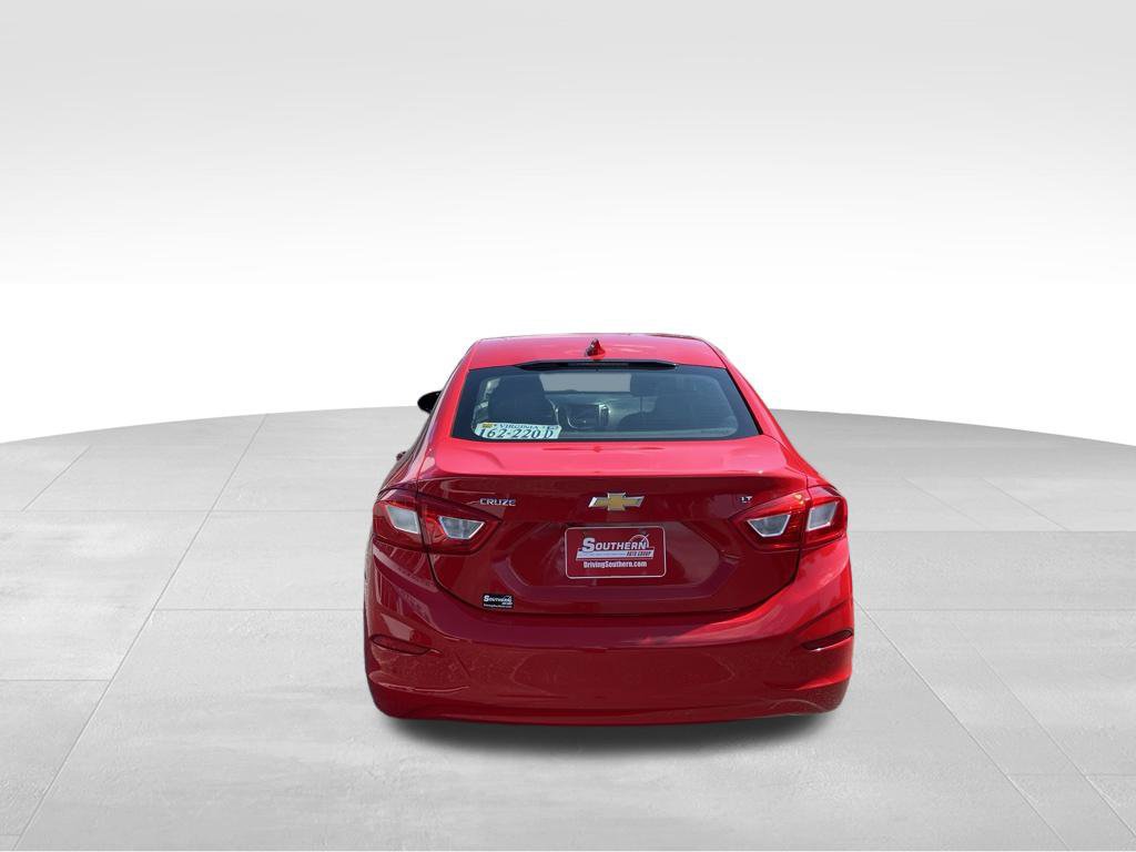 Used 2016 Chevrolet Cruze LT FWD image 5