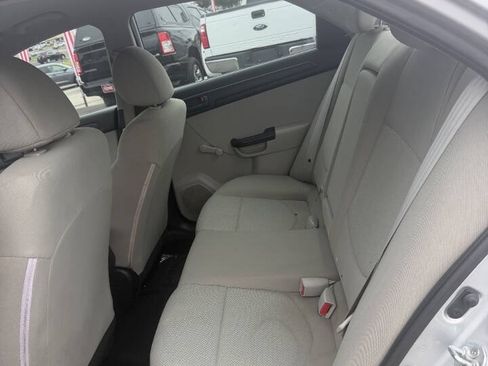 Used 2012 Kia Forte LX FWD image 12