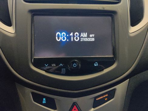 Used 2016 Chevrolet Trax LT w/ LT Convenience Package FWD image 25