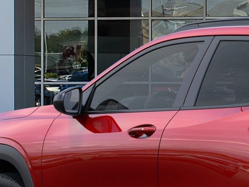 New 2026 Chevrolet Trax RS w/ Driver Confidence Package FWD image 12
