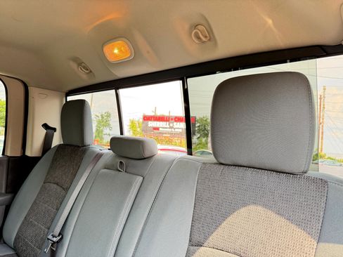 Used 2018 RAM 1500 Big Horn image 31