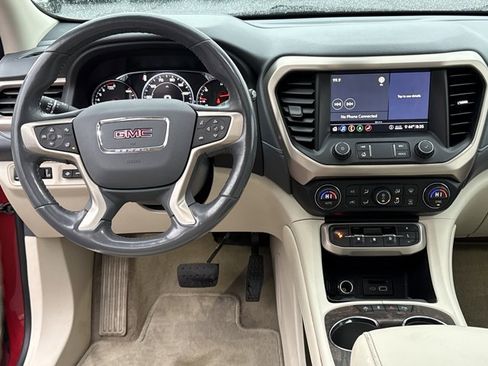 Used 2020 GMC Acadia Denali w/ Technology Package image 8