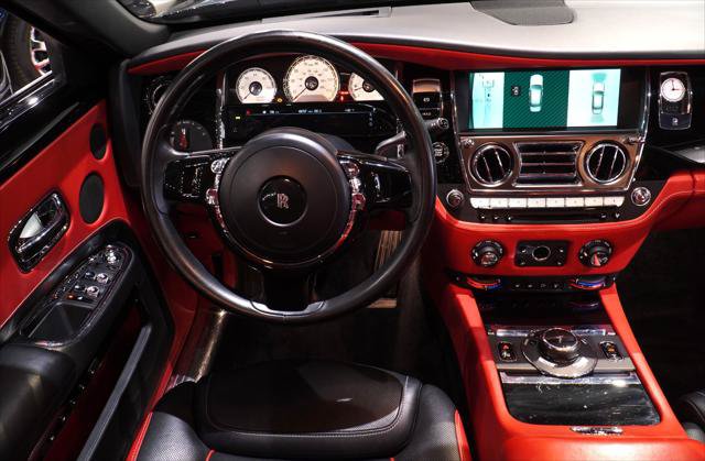 Used 2017 Rolls-Royce Ghost RWD image 15