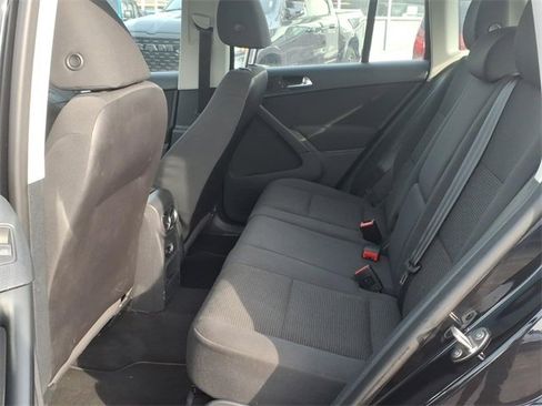 Used 2012 Volkswagen Tiguan S image 14