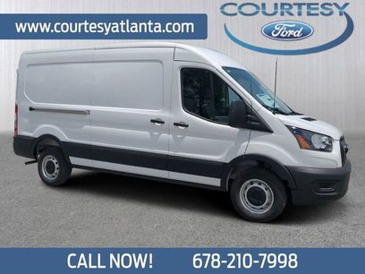 New 2025 Ford Transit 250 148 Medium Roof w/ Load Area Protection Package